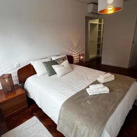 Casa Da Praca 1 شقة