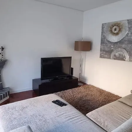 Casa Da Praca 1 *