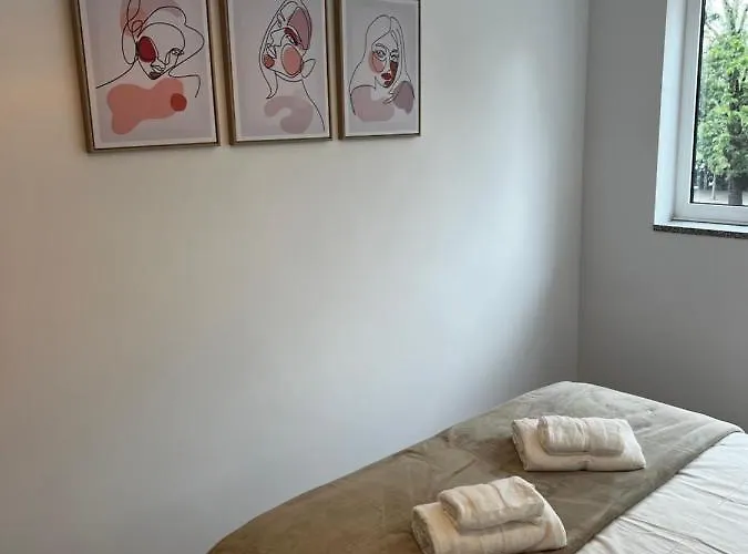 Daire Casa Da Praca 1 *